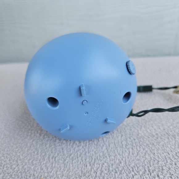 Hallmark Magic Home On the Range Light Motion Music Cowboy Santa Ornament VTG - Picture 7 of 10